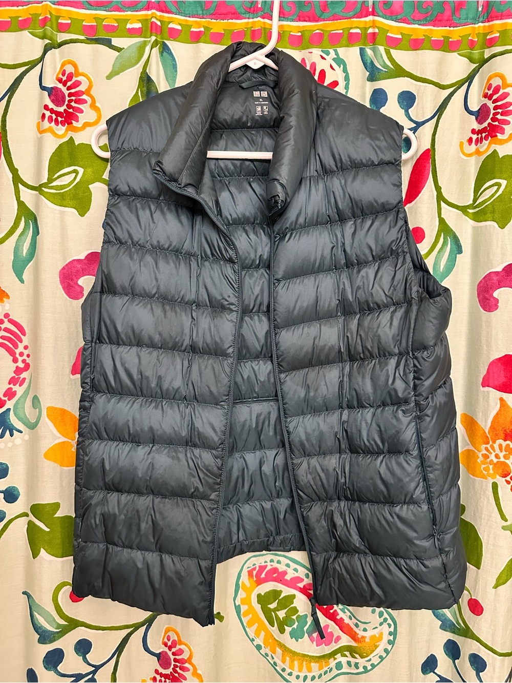 Uniqlo Women's Turquoise Packable Puffer Vest